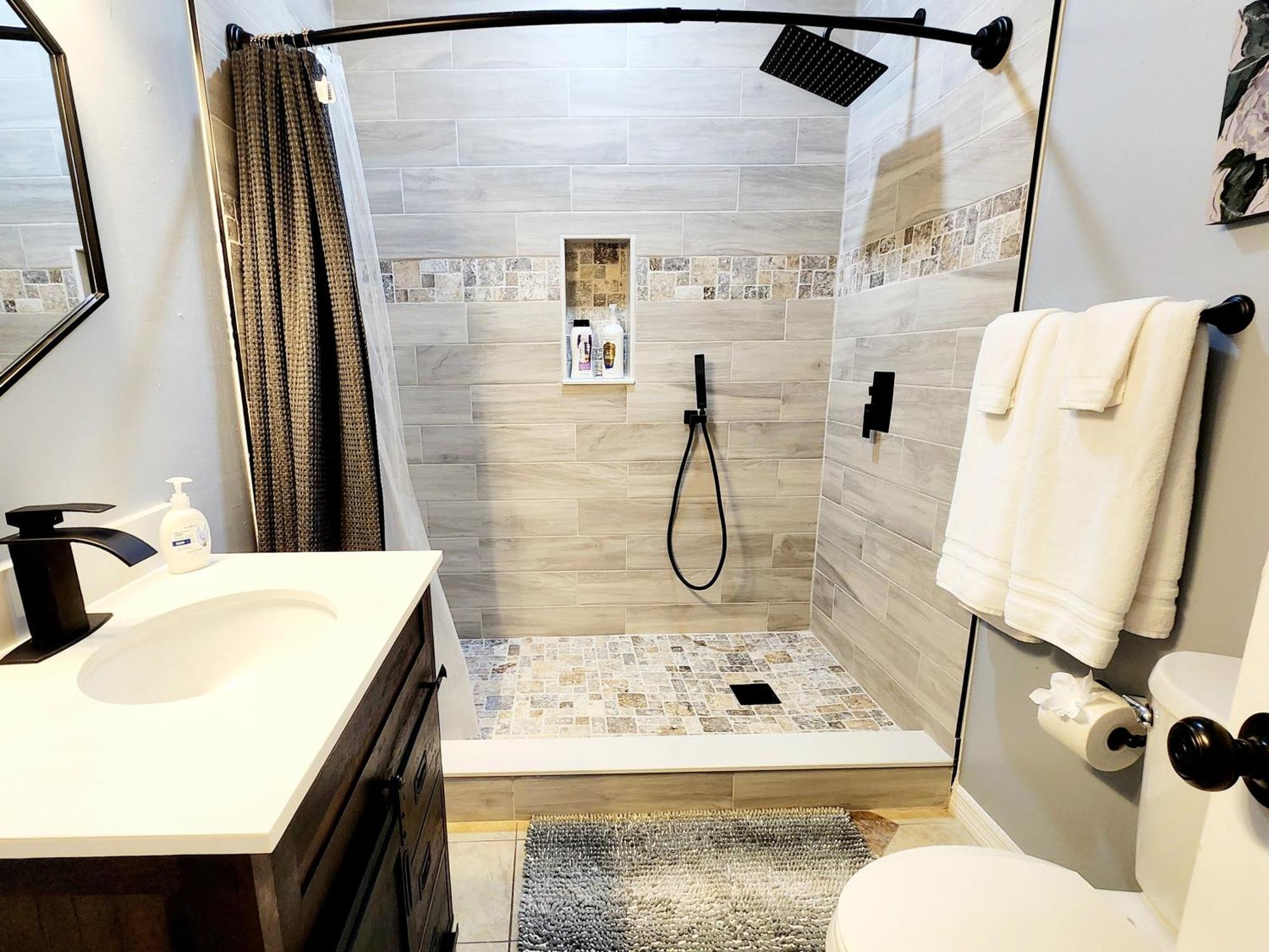 Modern Two Bedroom Home Lakeland Ngoại thất bức ảnh